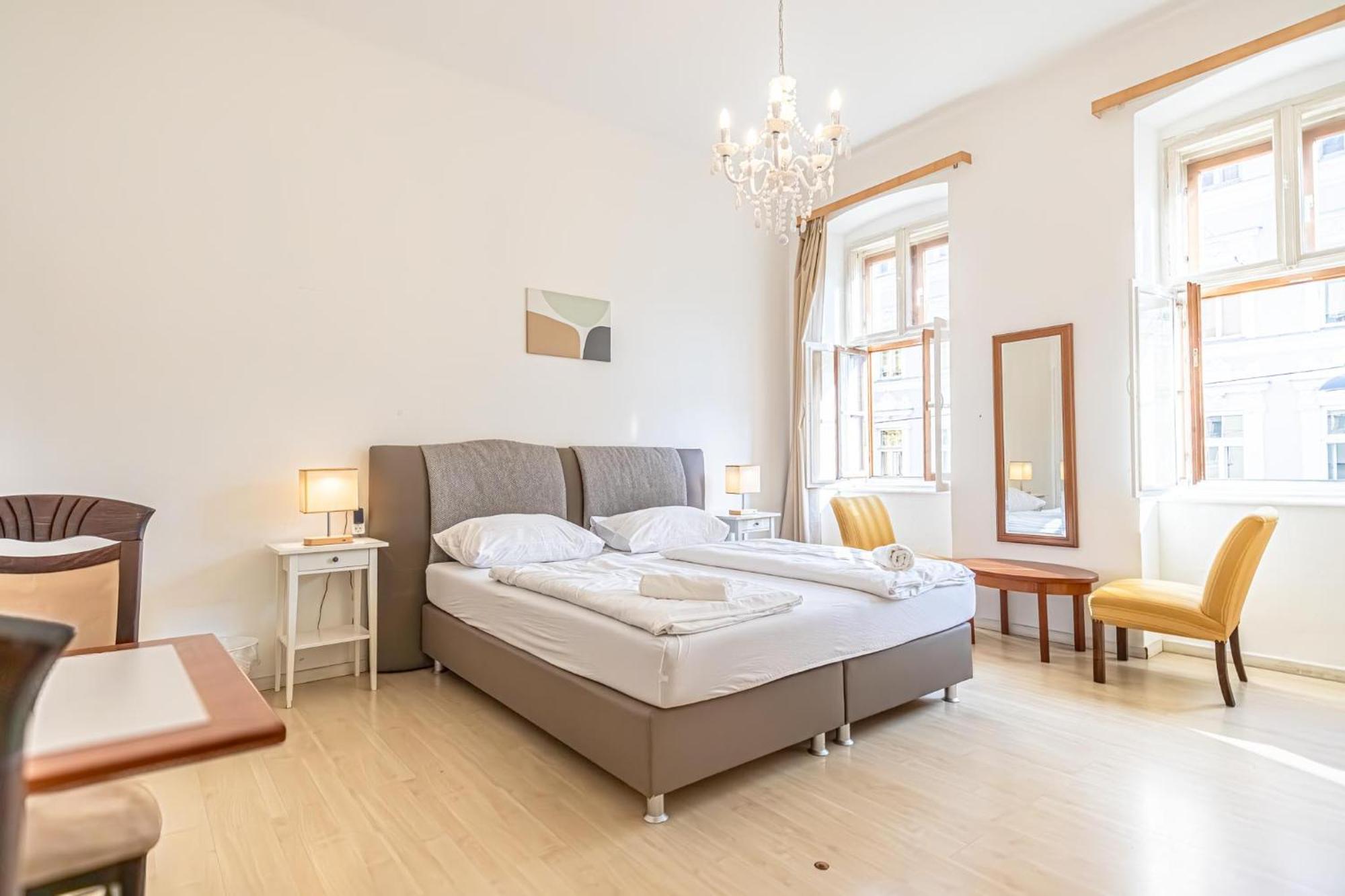 8 Min Walk To Wiener Stadthalle, Stylish 1br Apartment Wien
