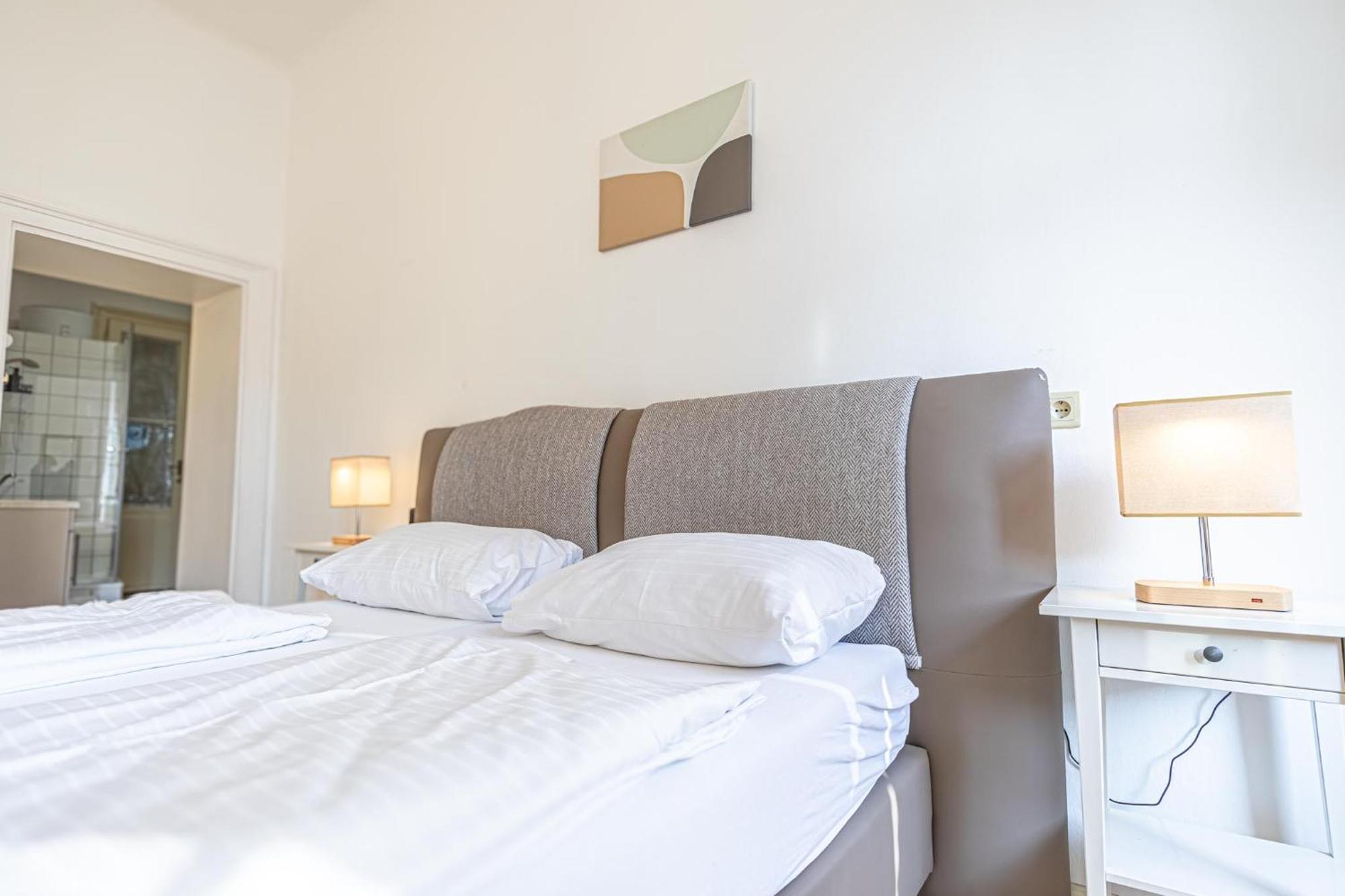 8 Min Walk To Wiener Stadthalle, Stylish 1br Apartment